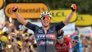Mads Pedersen vinder 13. etape Le Bourg d'Oisans > Saint-Étienne (2022)
