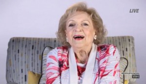 Betty White Does A Dramatic Reading Of Queen Latifah’s ‘U.N.I.T.Y’ At VH1’s ‘Hip Hop Honors’ 
