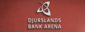 Skanderborg Aarhus Håndbold (SAH) og Aarhus United har i fællesskab indgået en aftale med Djurslands Bank om et navnesponsorat til det tidligere Ceres Arena, der nu bliver til Djurslands Bank Arena.