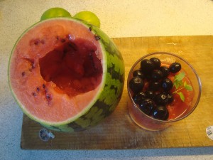 Vandmelon med vodka, blåbær og mynte